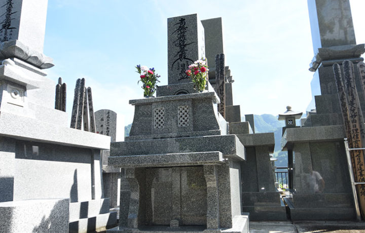 富山市 A様 お墓の建立（和型墓石）