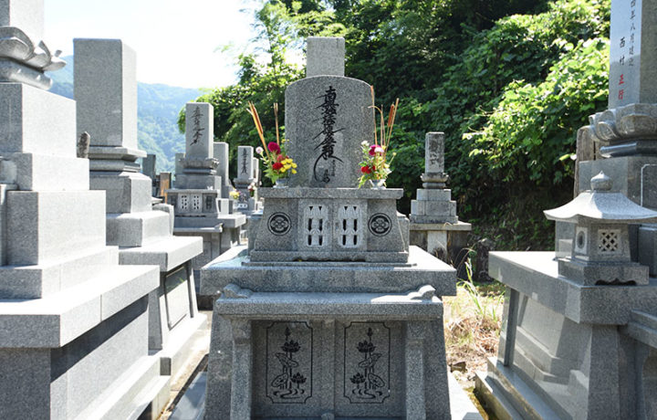 富山市 お墓の建立（和洋型墓石）