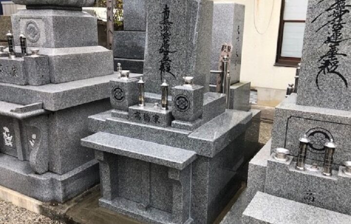 富山市　Ｔ様　和洋型墓石