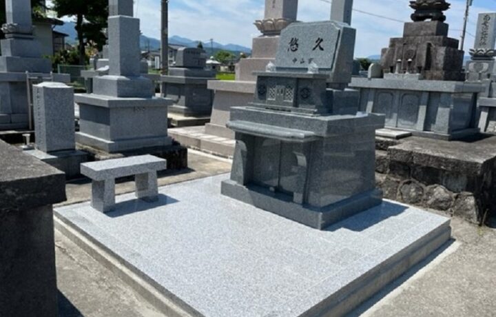 富山市　N様　洋型墓石